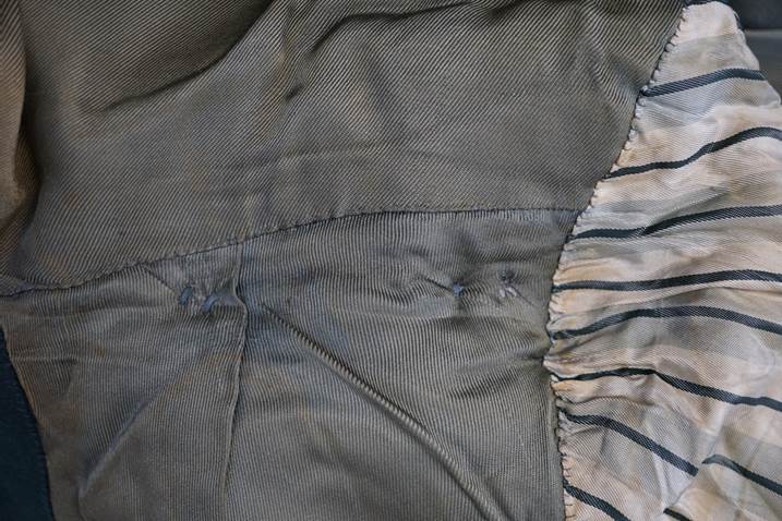 A close up of a person's pants

Description automatically generated with medium confidence