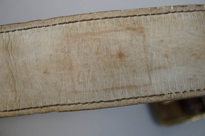 A close up of a piece of wood

Description automatically generated with medium confidence