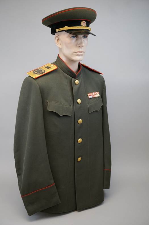 A person in a military uniform

Description automatically generated with medium confidence