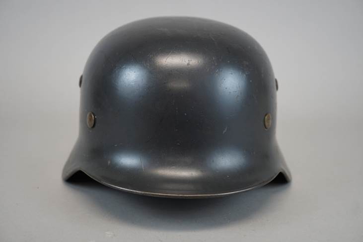 A close-up of a helmet

Description automatically generated