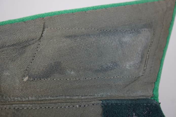 Close-up of a patched fabric

Description automatically generated