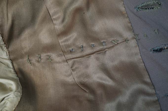 A close-up of a fabric

Description automatically generated