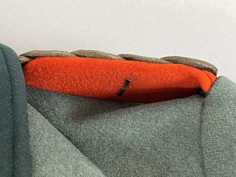 A close up of a fabric

AI-generated content may be incorrect.