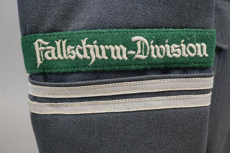 A close-up of a green and white label

AI-generated content may be incorrect.