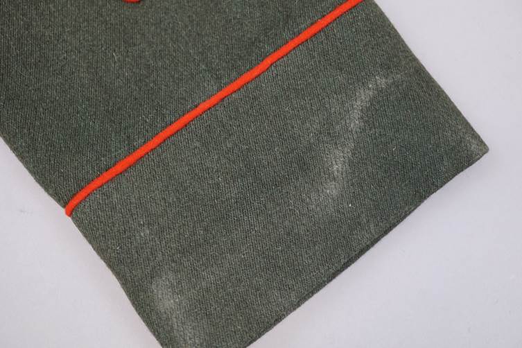 A close-up of a cloth

AI-generated content may be incorrect.