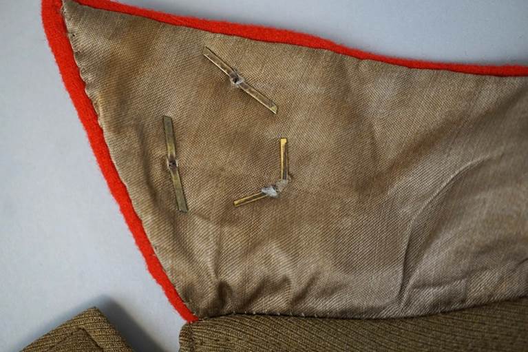 A close-up of a piece of clothing

AI-generated content may be incorrect.