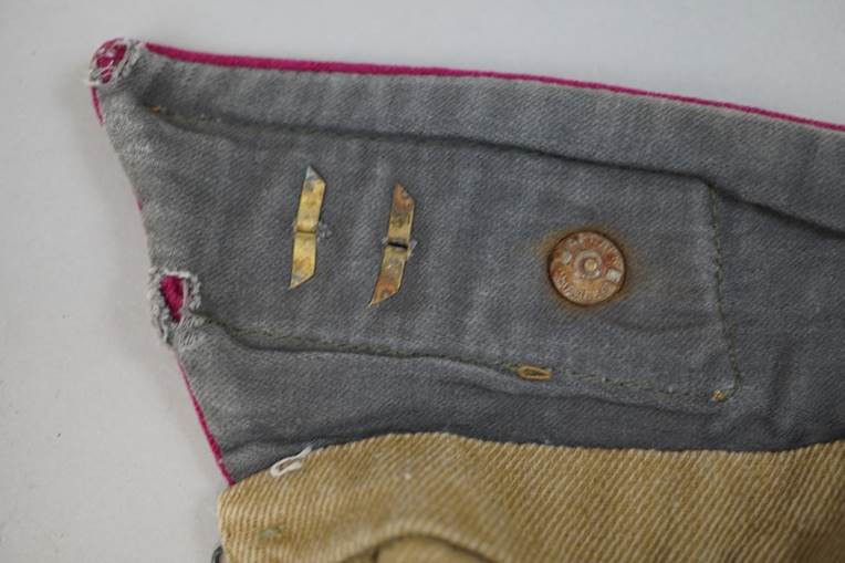 Close-up of a piece of clothing

AI-generated content may be incorrect.