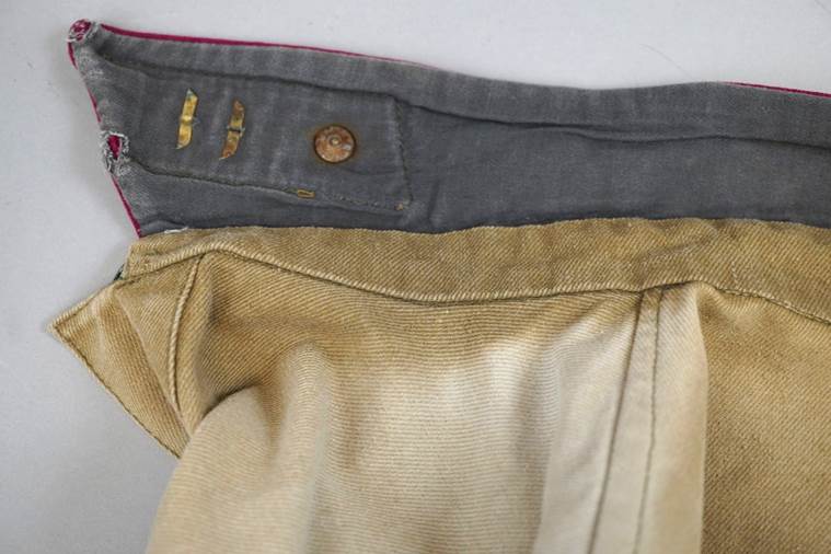 Close-up of a pair of pants

AI-generated content may be incorrect.