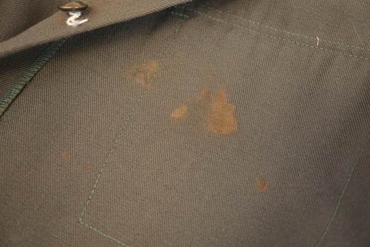 A close-up of a fabric surface

AI-generated content may be incorrect.