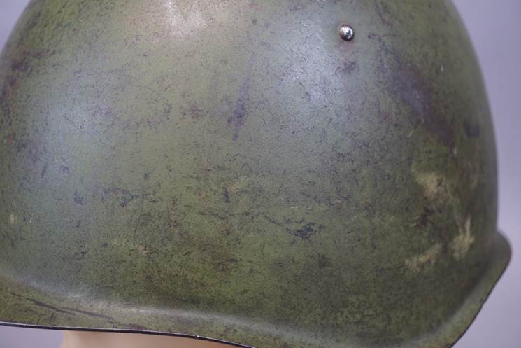 A close-up of a helmet

AI-generated content may be incorrect.