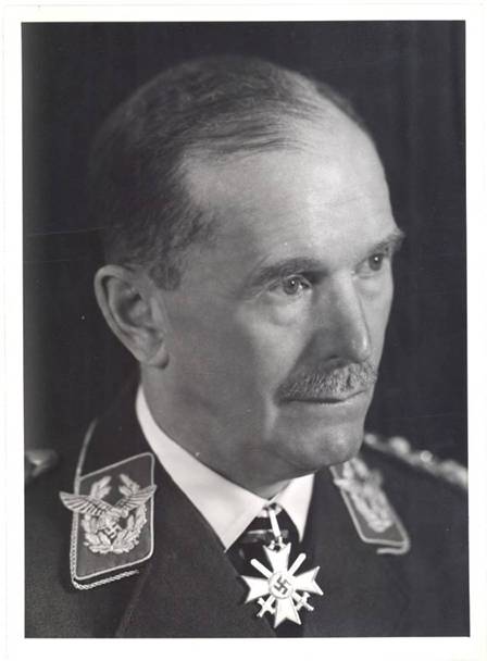 Generaloberst Rudel Portrait - resized