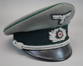 A close-up of a hat

AI-generated content may be incorrect.